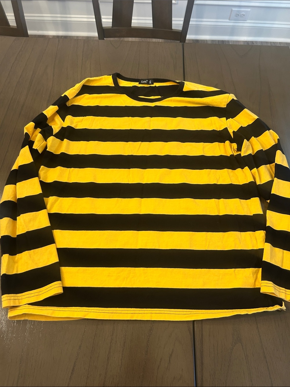 Men's Black & Yellow Striped Long-Sleeve Tee